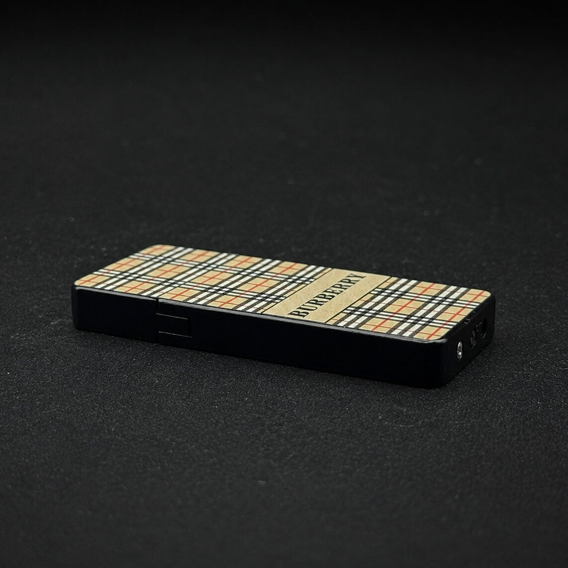 Burberry Slim Lighter