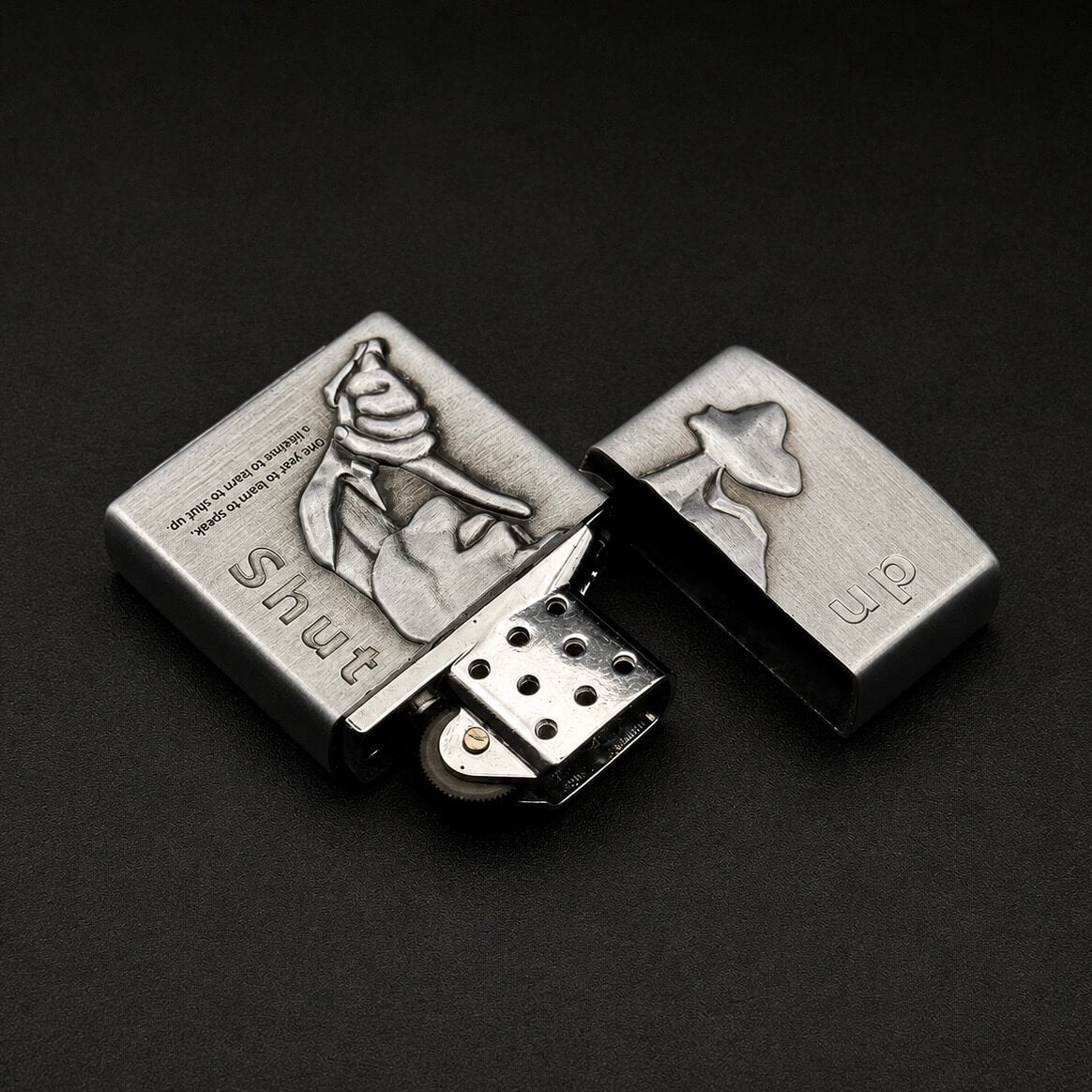 The Silent Gentleman – Vintage Lighter