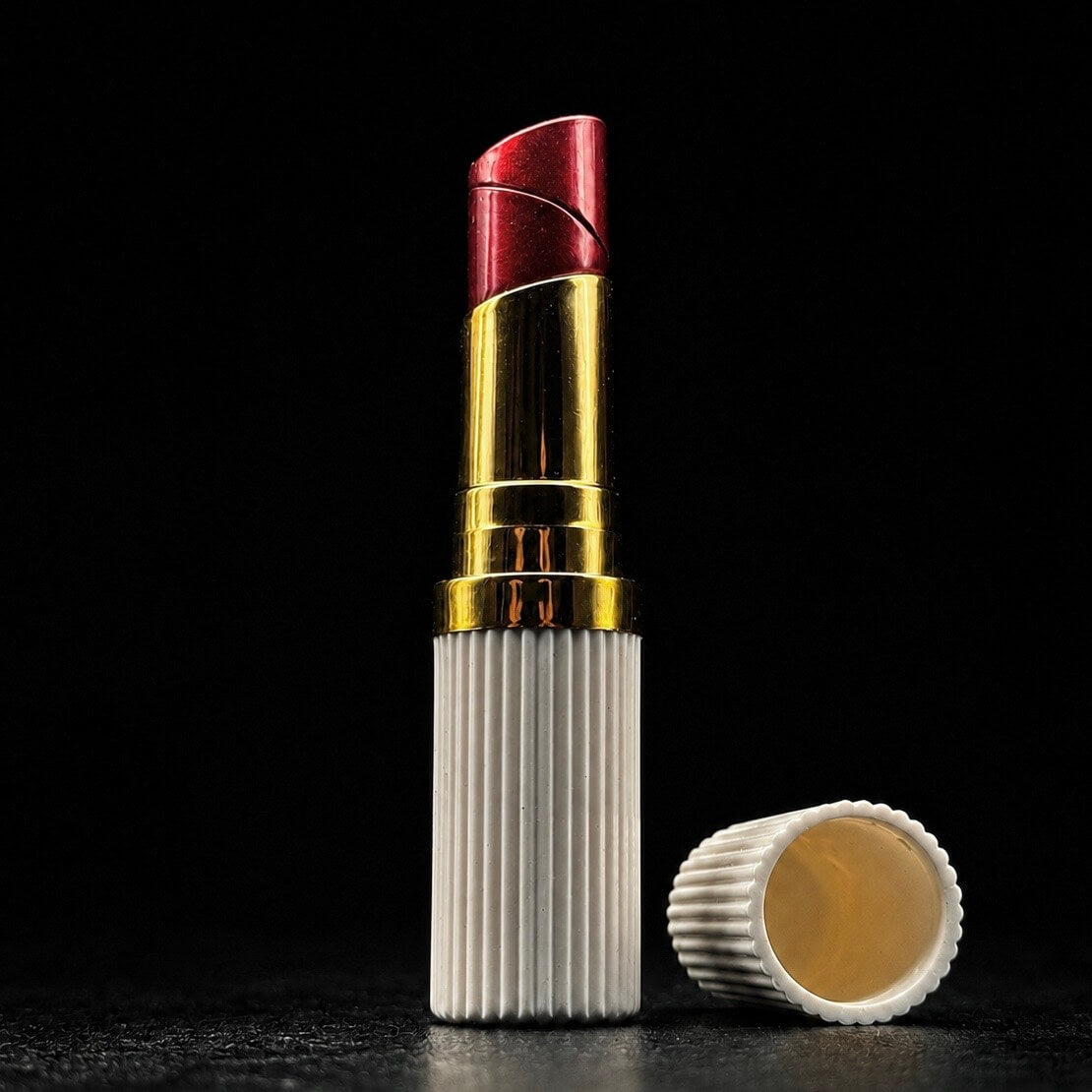 Luxury Lipstick Lighter