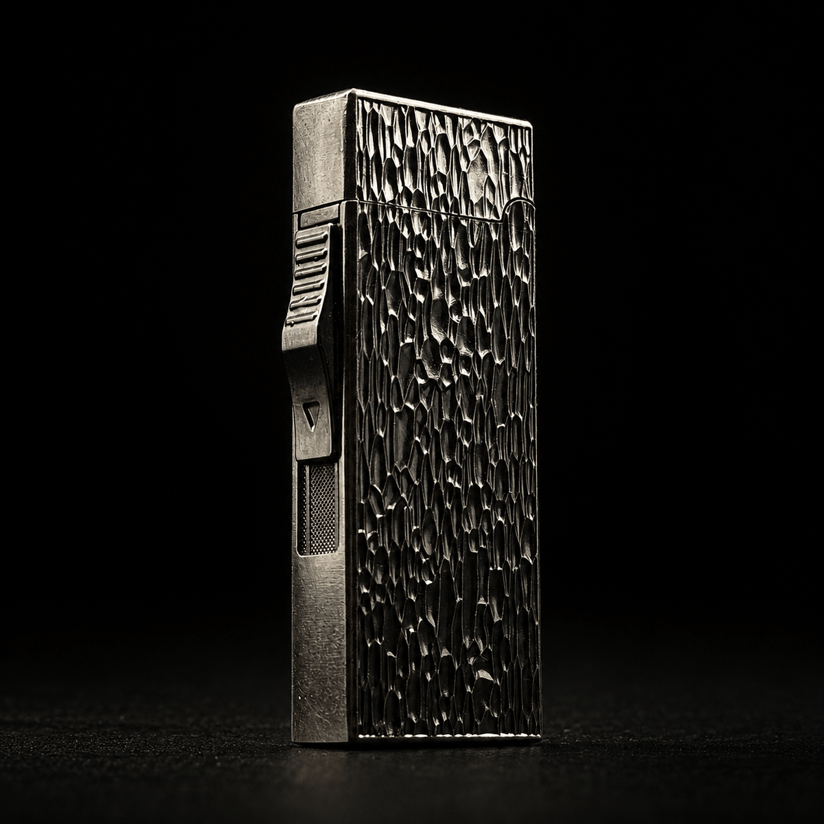 Noir Ember – Luxury Torch Lighter